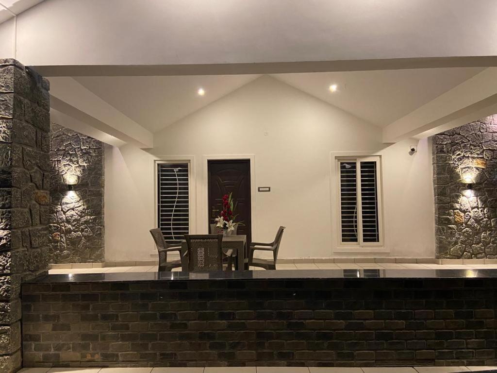 Rr Holidays - Home Stay Kodaikanal Eksteriør bilde