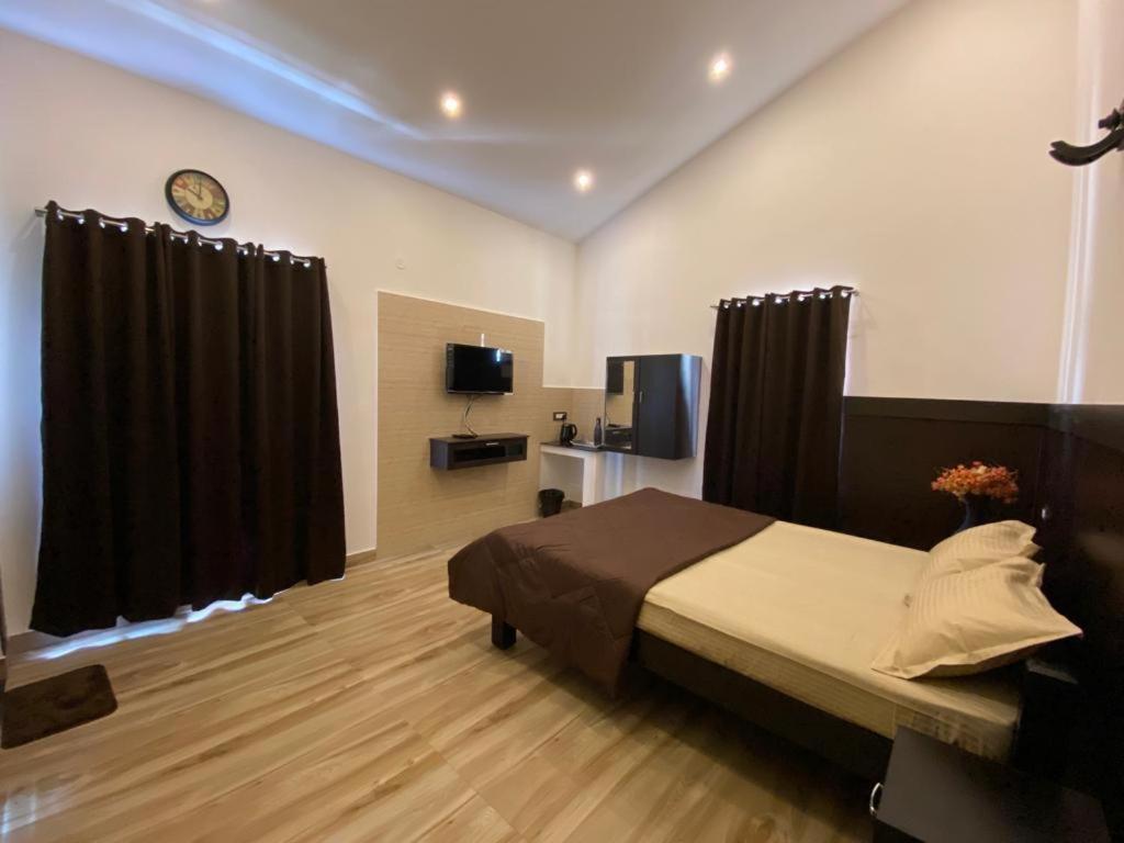 Rr Holidays - Home Stay Kodaikanal Eksteriør bilde