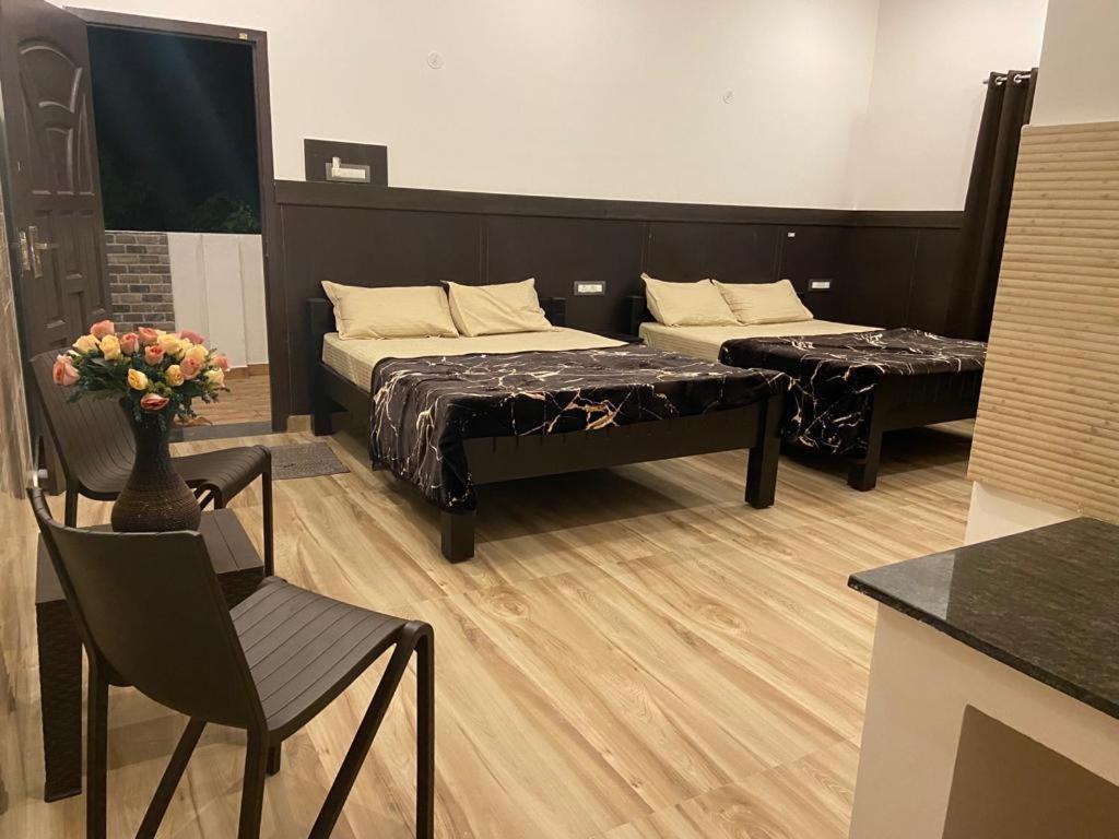 Rr Holidays - Home Stay Kodaikanal Eksteriør bilde